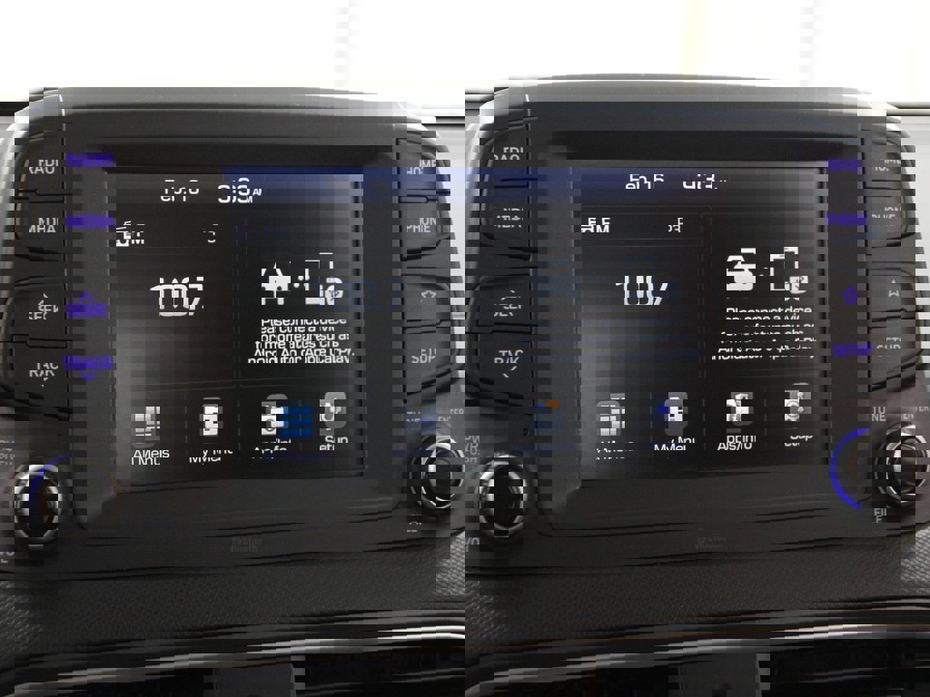 Certified 2021 Hyundai Kona SE image 10