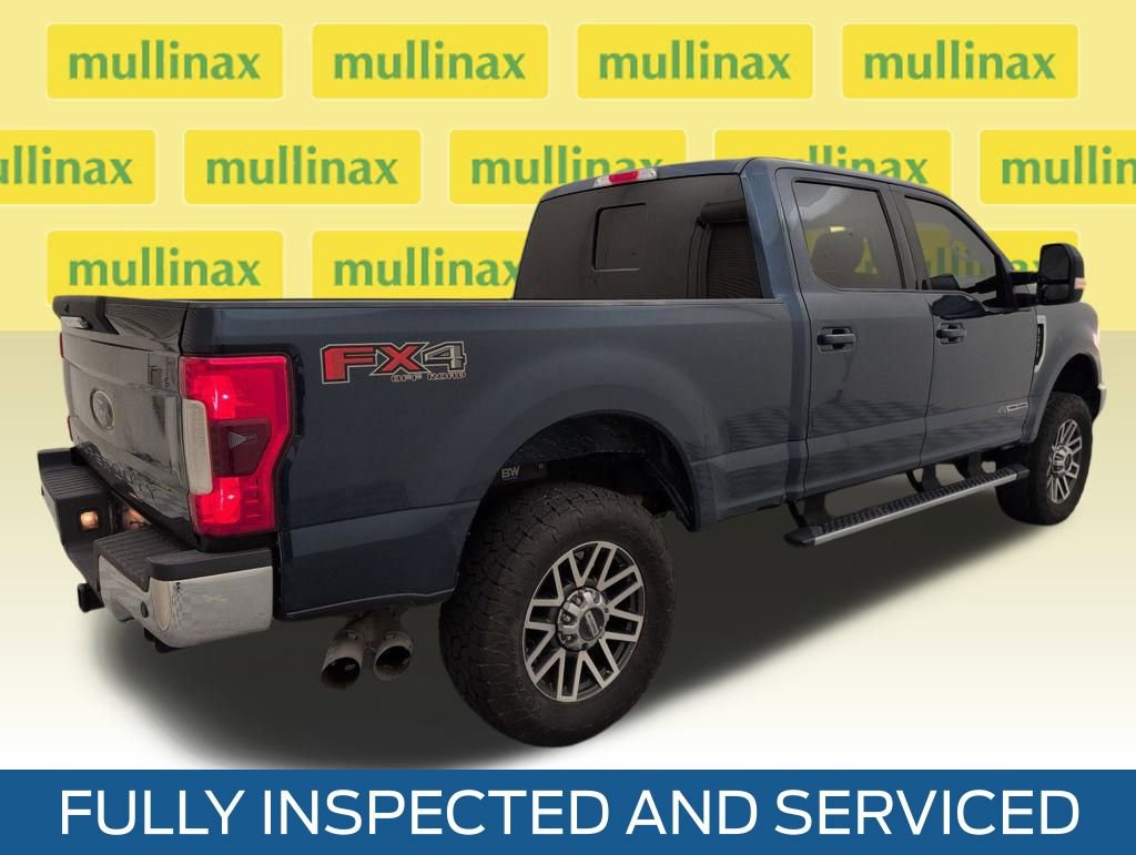 Used 2017 Ford F250 Lariat w/ Lariat Value Package image 3