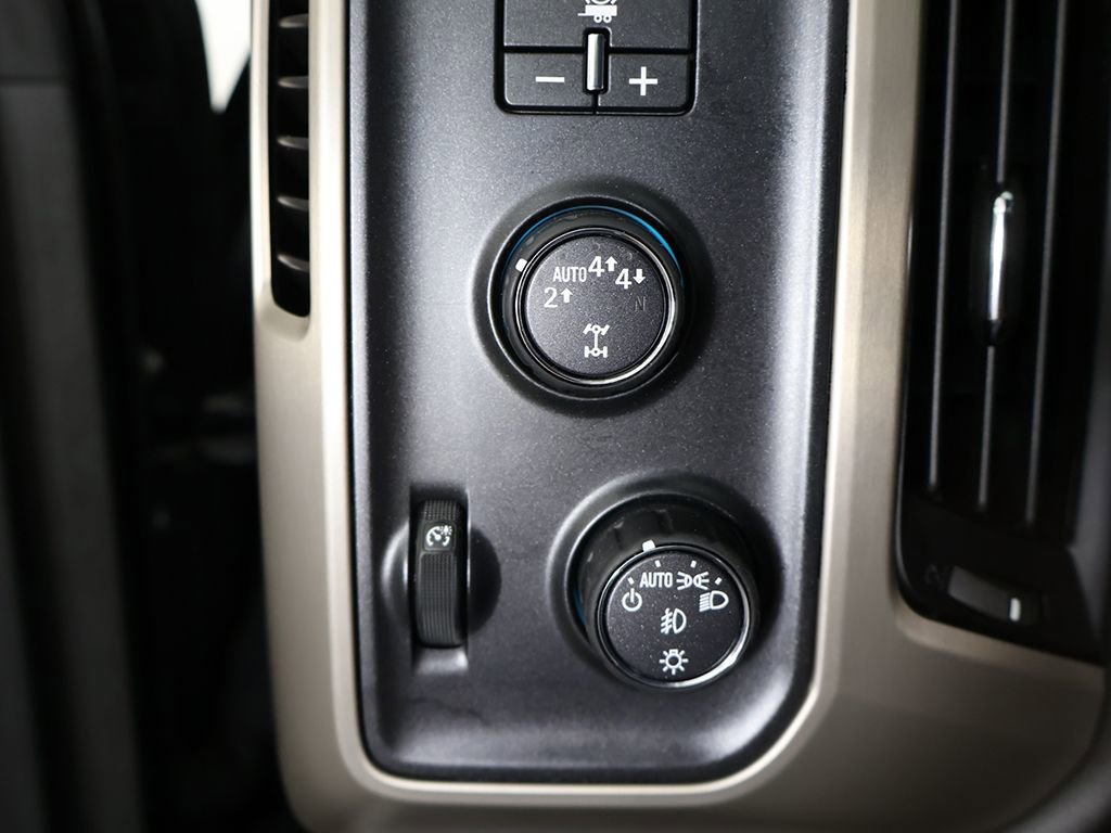 Used 2017 GMC Sierra 1500 Denali image 40