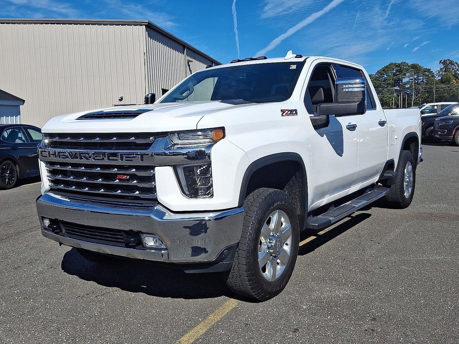 Used 2020 Chevrolet Silverado 2500 LTZ image 2