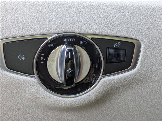Used 2020 Mercedes-Benz E 350 Sedan image 11