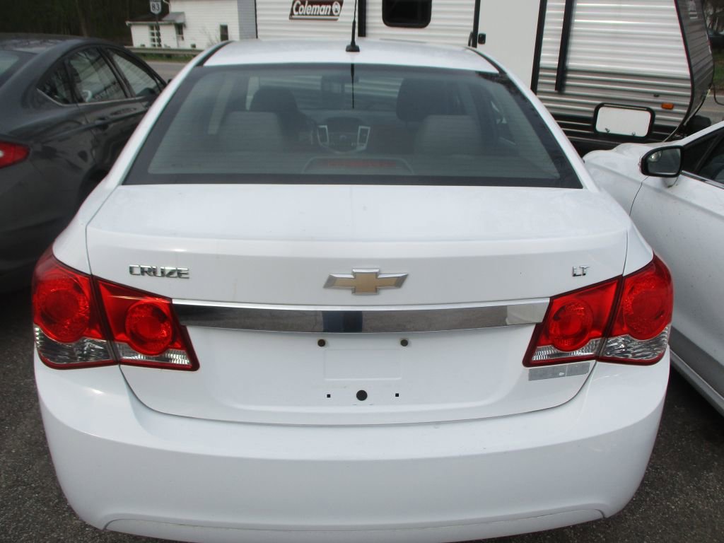 Used 2012 Chevrolet Cruze LT FWD image 6