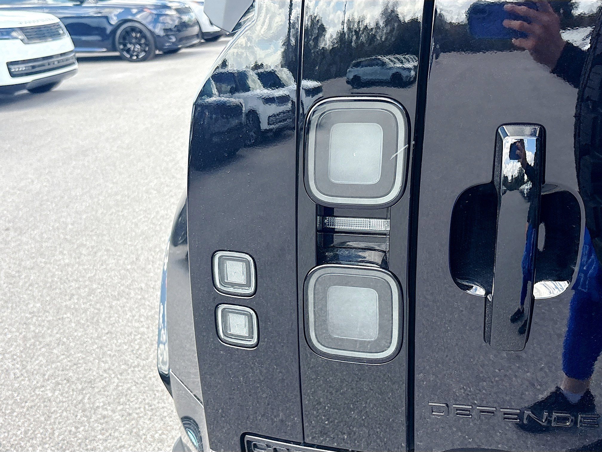 New 2026 Land Rover Defender 110 OCTA AWD/4WD image 10