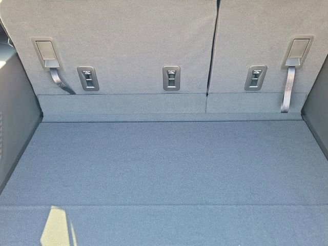 New 2026 Chevrolet Suburban LS w/ LPO, Dark Essentials Package image 6