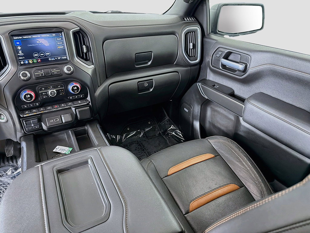 Used 2021 GMC Sierra 1500 AT4 w/ AT4 Premium Package AWD/4WD image 32