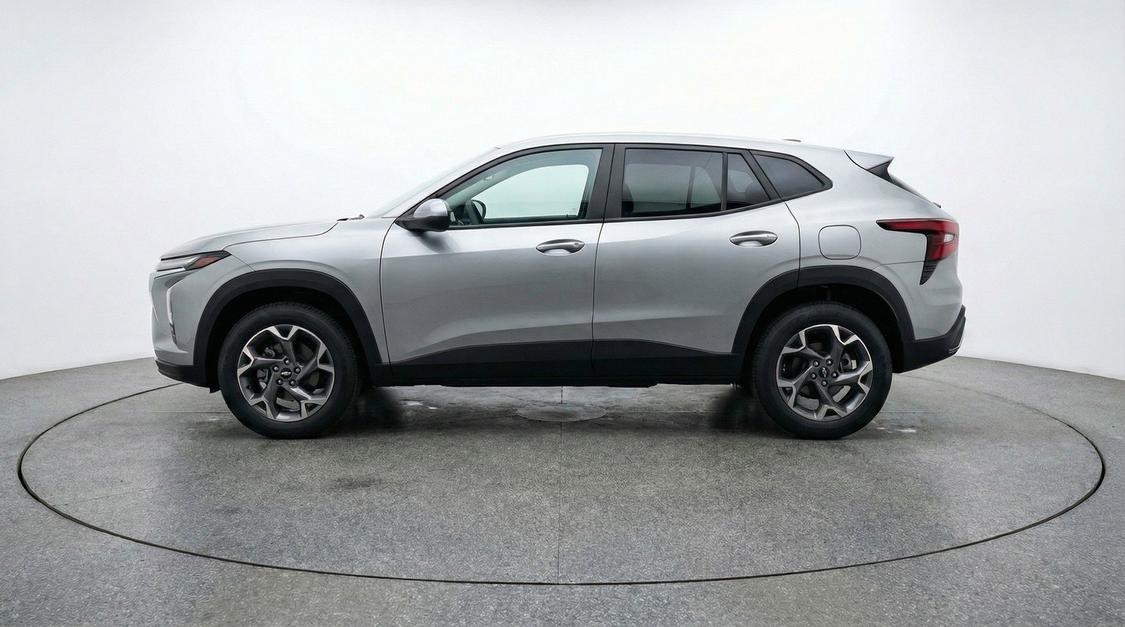 Used 2025 Chevrolet Trax LT image 5