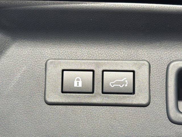 Used 2026 Subaru Forester Premium AWD/4WD image 13