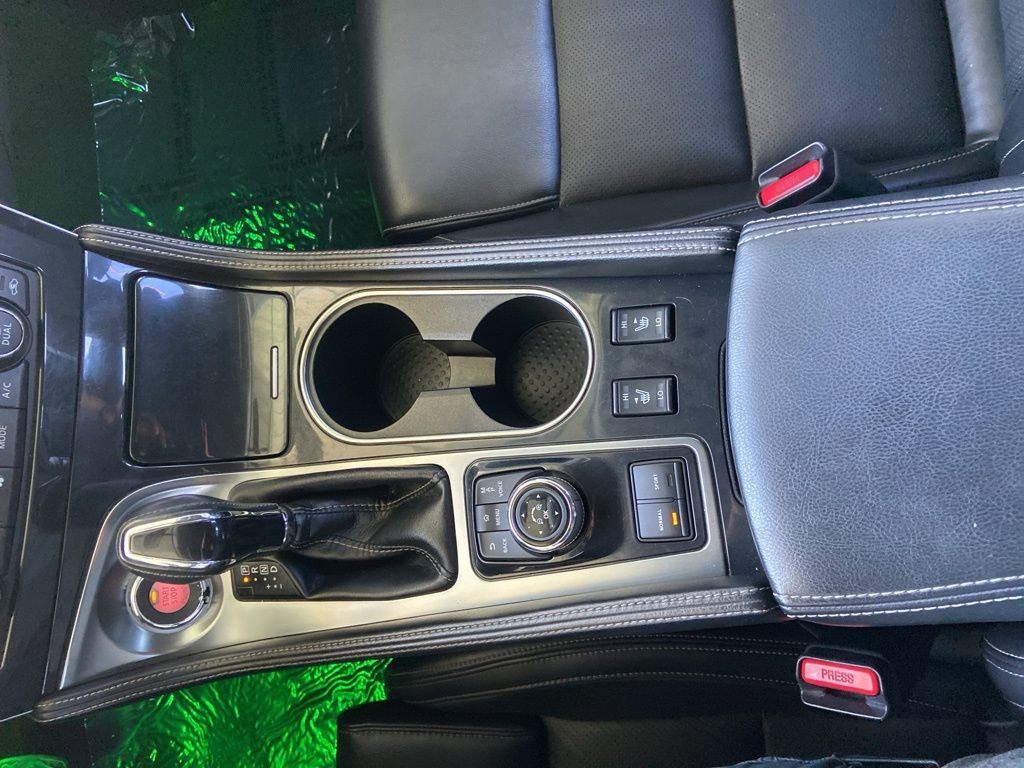 Used 2017 Nissan Maxima 3.5 SV image 32