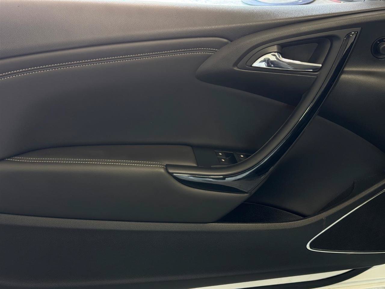 Used 2017 Buick Cascada Premium FWD image 40