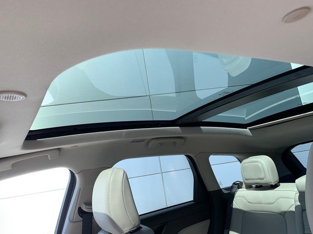 New 2026 Lincoln Corsair Premiere AWD/4WD image 20