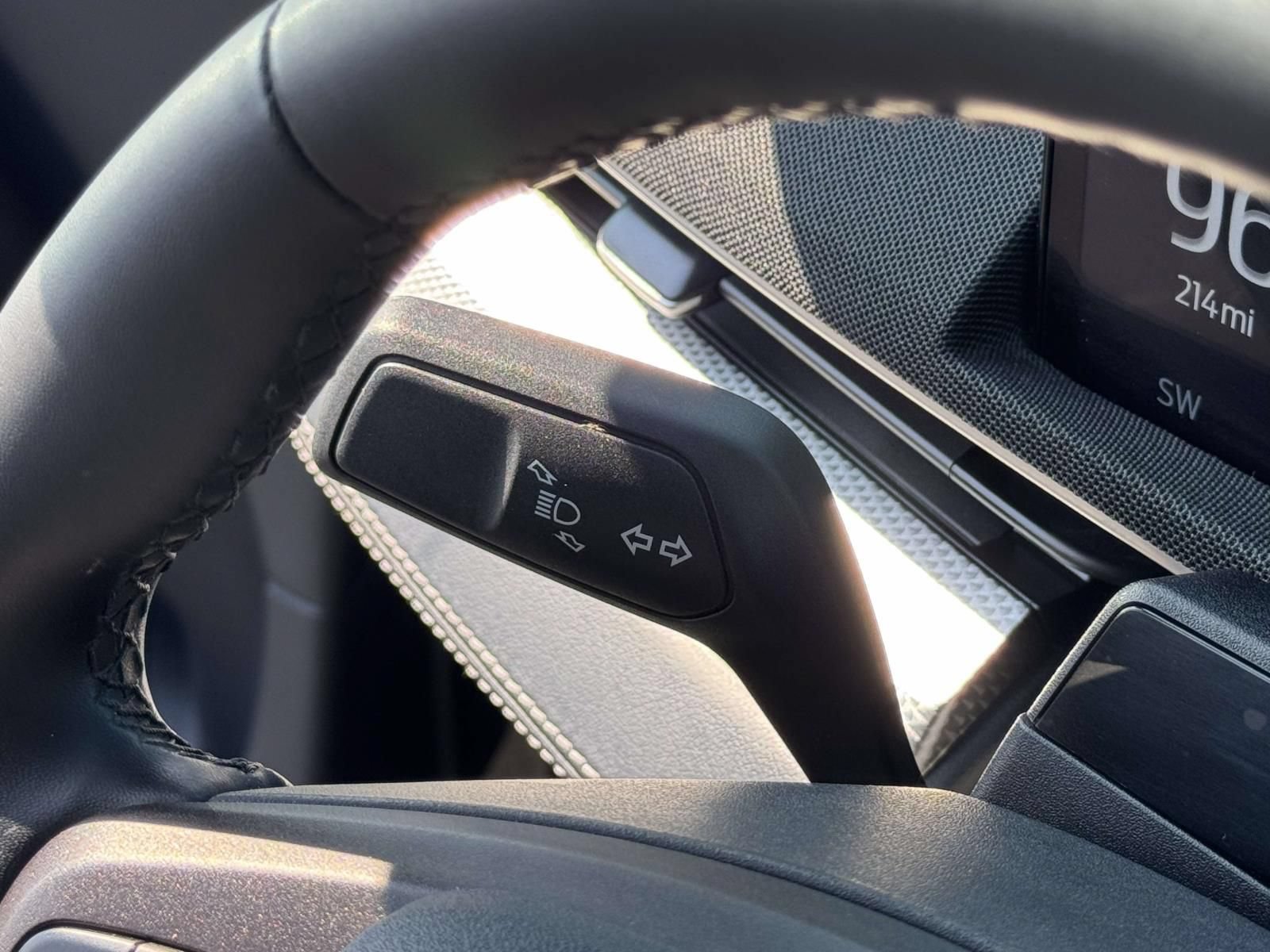 Used 2023 Ford Mustang Mach-E Select RWD image 9
