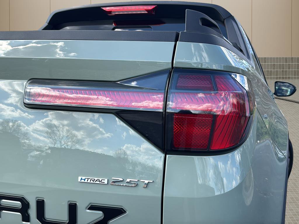 Certified 2026 Hyundai Santa Cruz Limited image 13