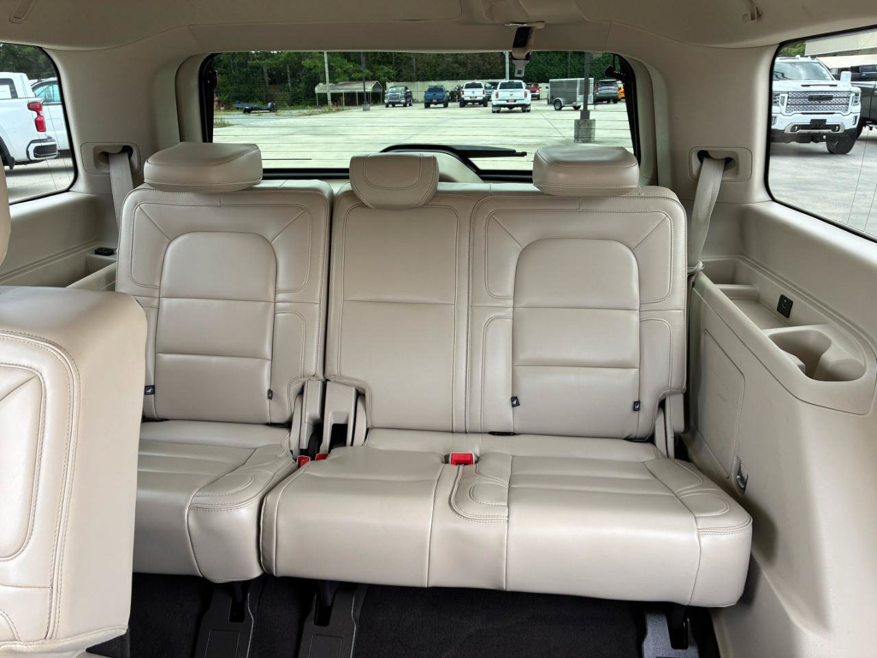 Used 2019 Lincoln Navigator Reserve w/ Cargo Package AWD/4WD image 32