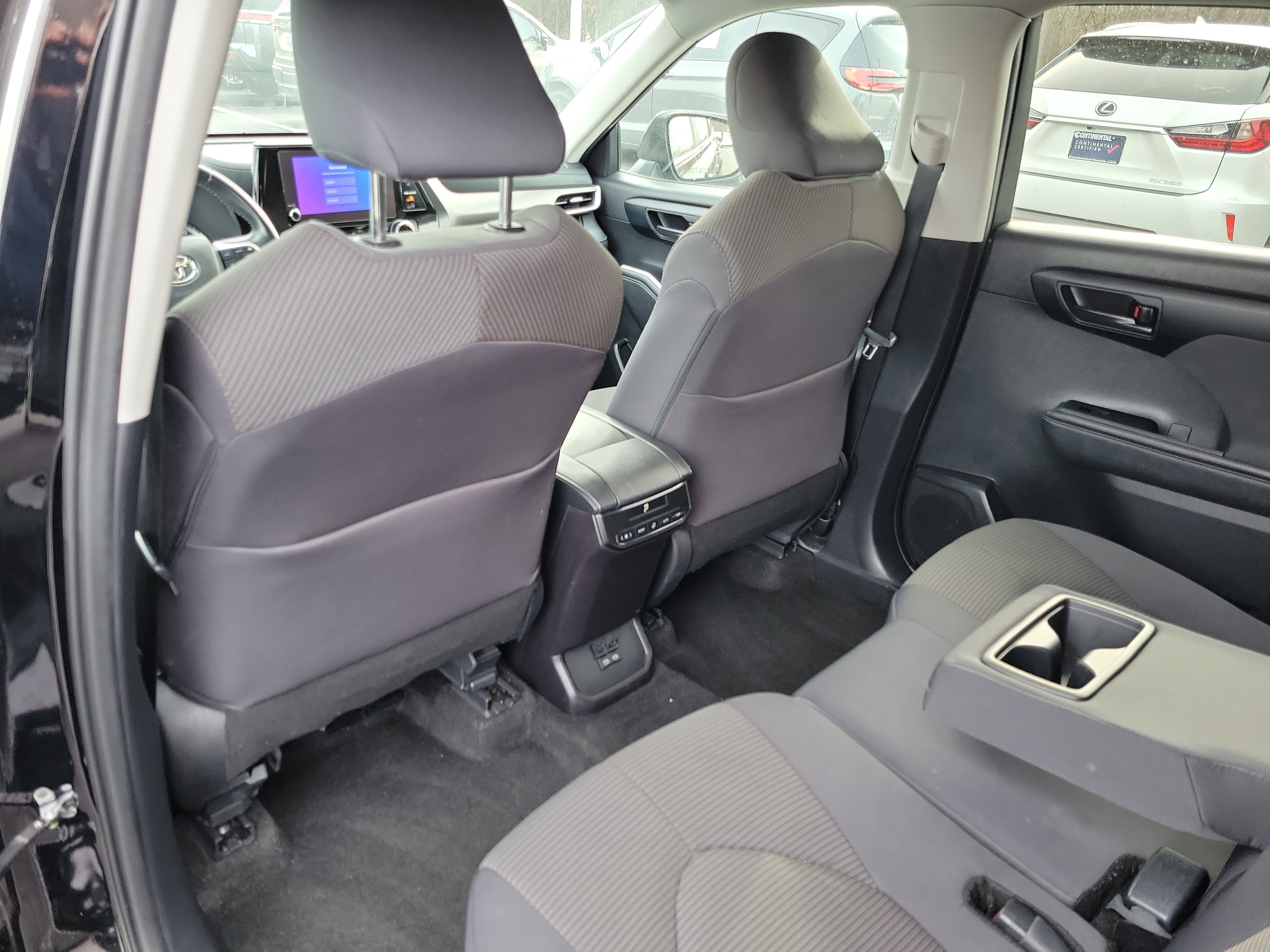 Certified 2024 Toyota Highlander LE image 14