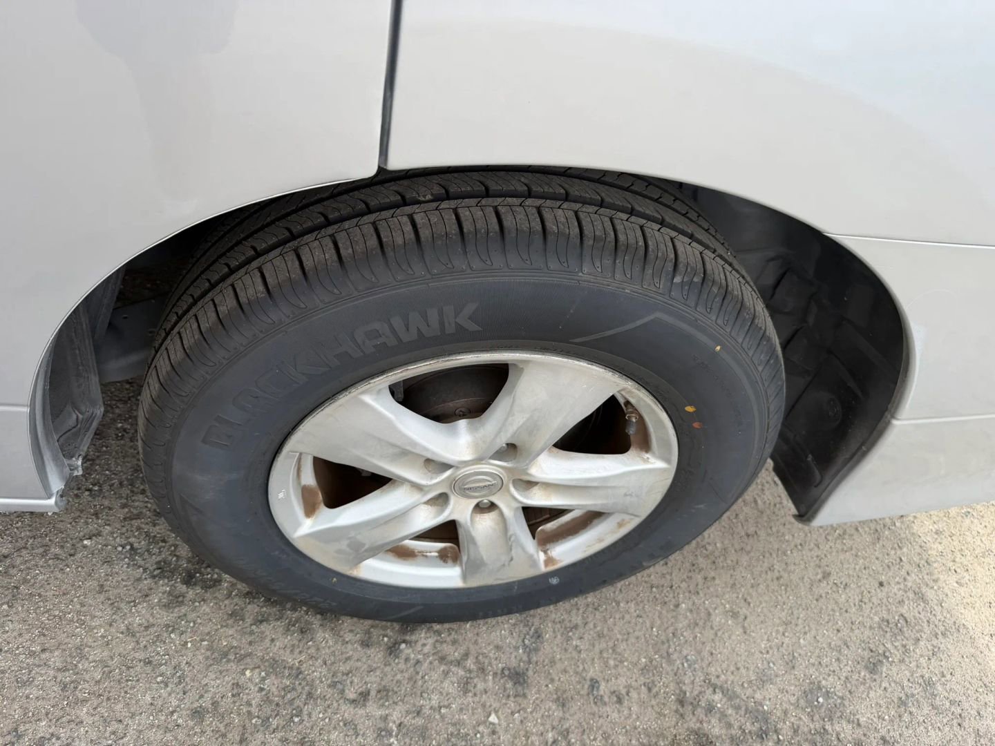 Used 2016 Nissan Quest SV image 29