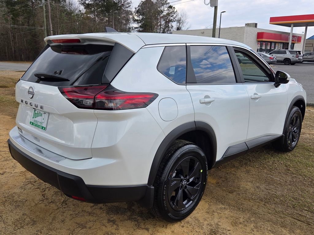 New 2026 Nissan Rogue SV image 10