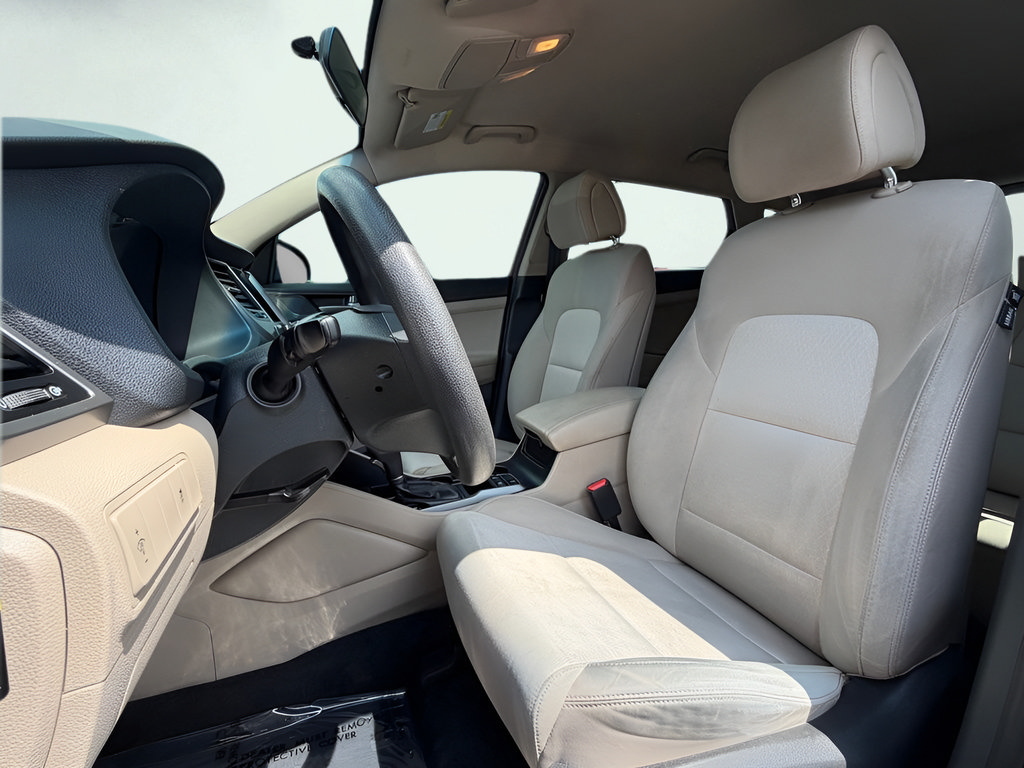 Used 2018 Hyundai Tucson SEL AWD/4WD image 16