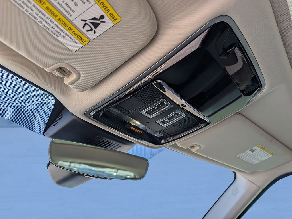 Used 2022 Land Rover Range Rover Westminster Edition image 33