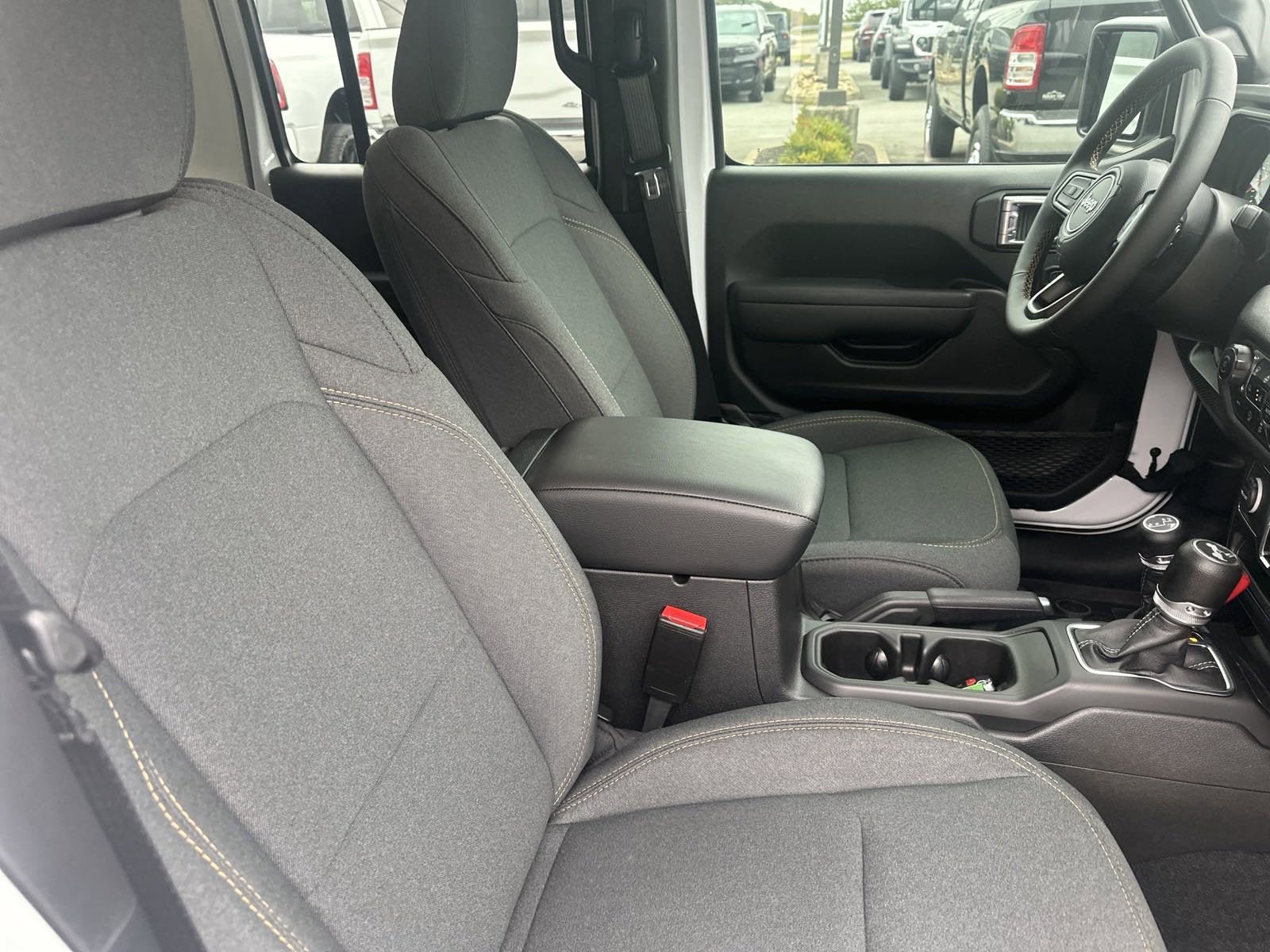 New 2024 Jeep Wrangler Unlimited Sport AWD/4WD image 29