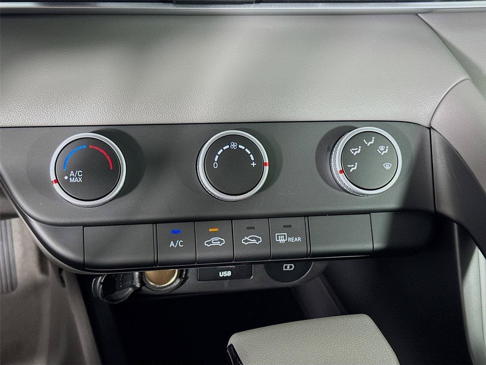 New 2026 Hyundai Elantra SE FWD image 16