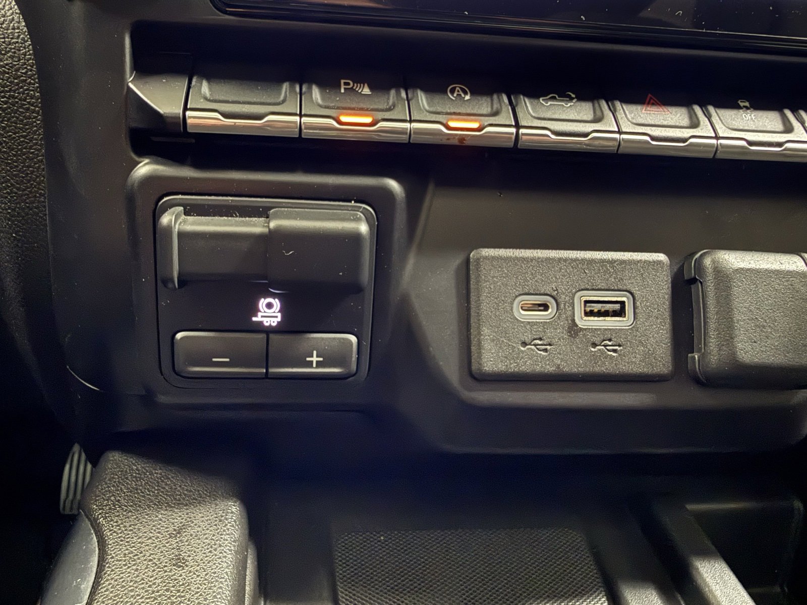 Used 2020 GMC Sierra 1500 Denali image 32