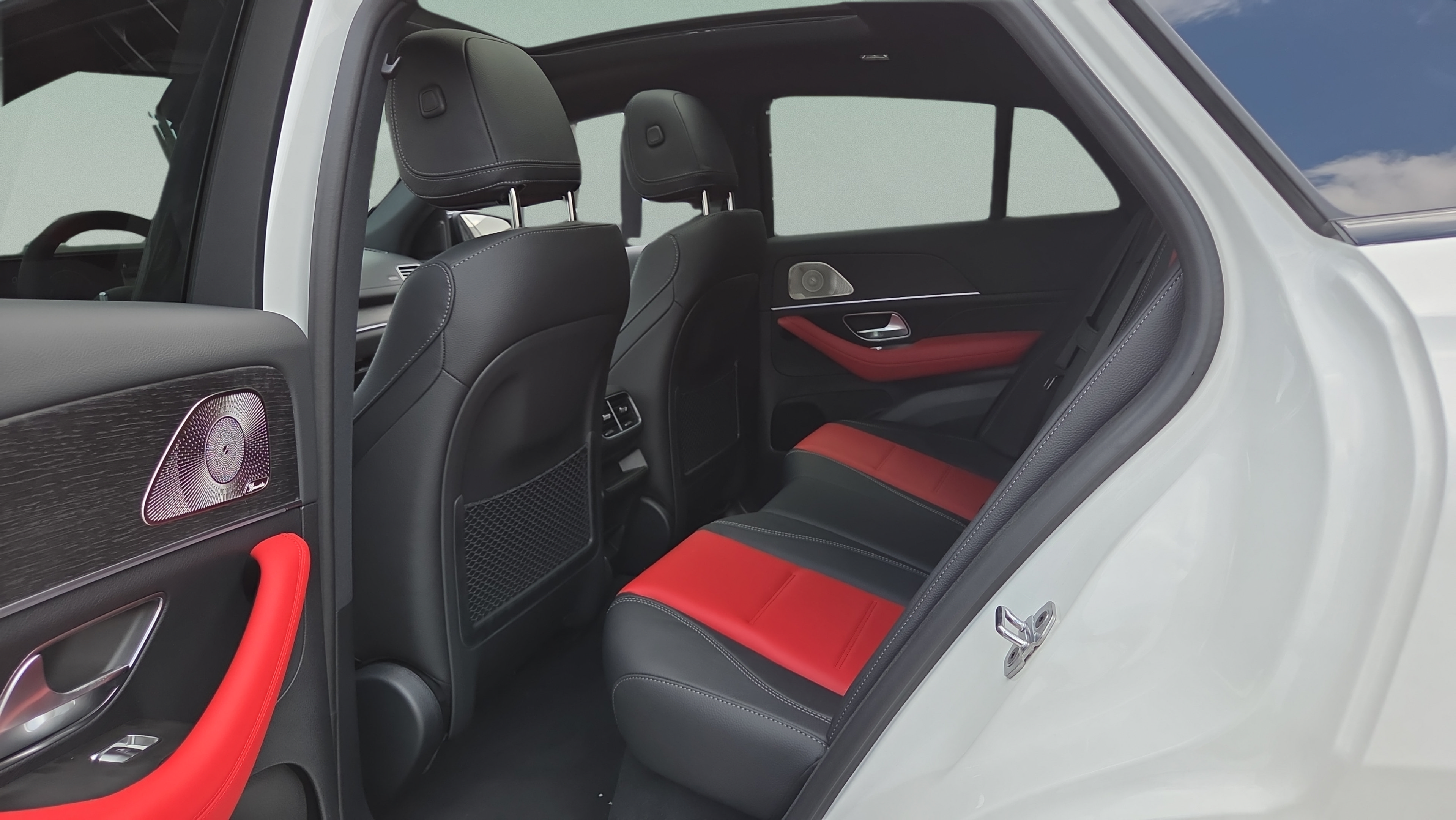 New 2026 Mercedes-Benz GLE 450 4MATIC Coupe image 11