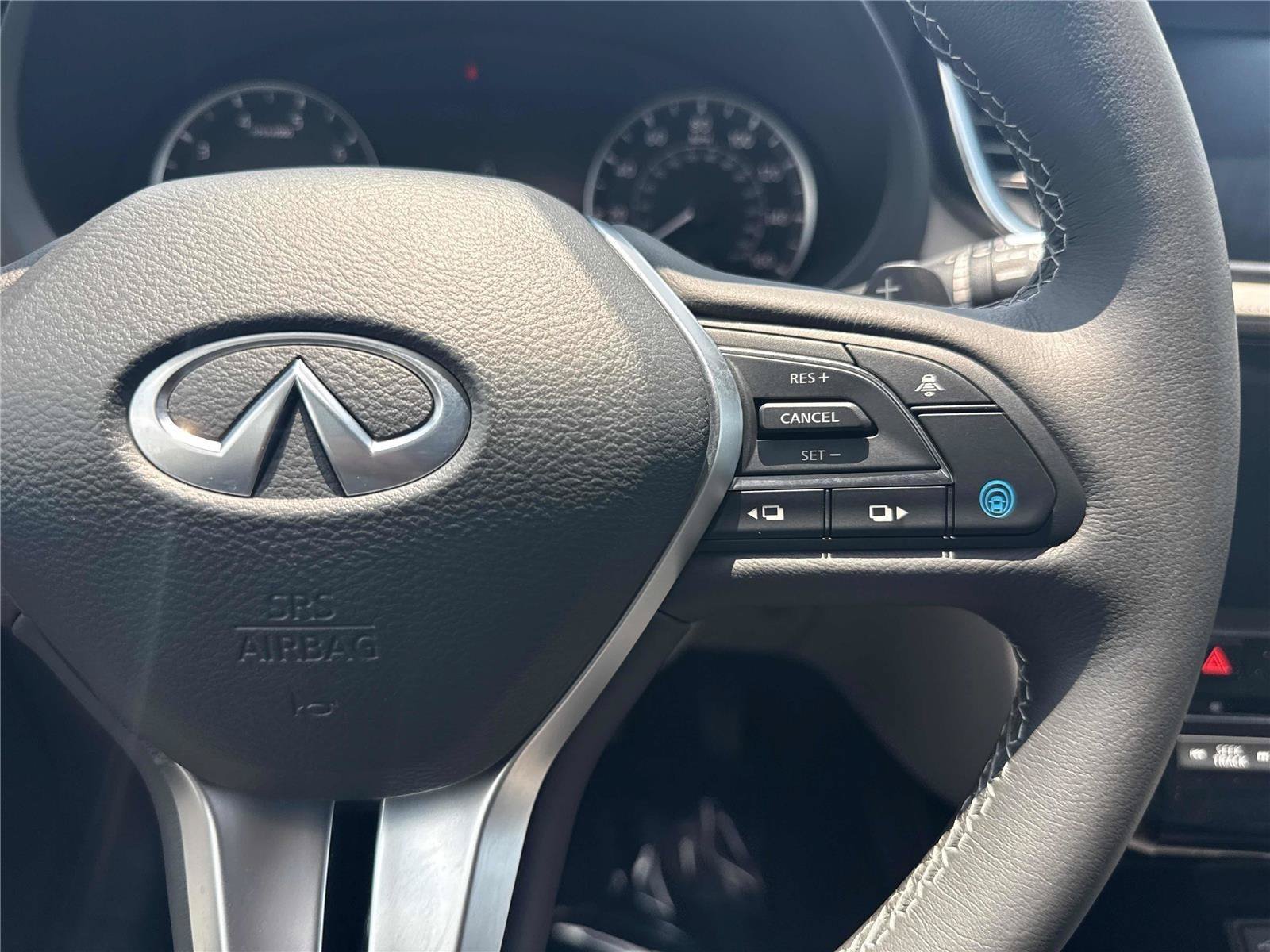 Certified 2025 INFINITI QX50 Luxe AWD/4WD image 19