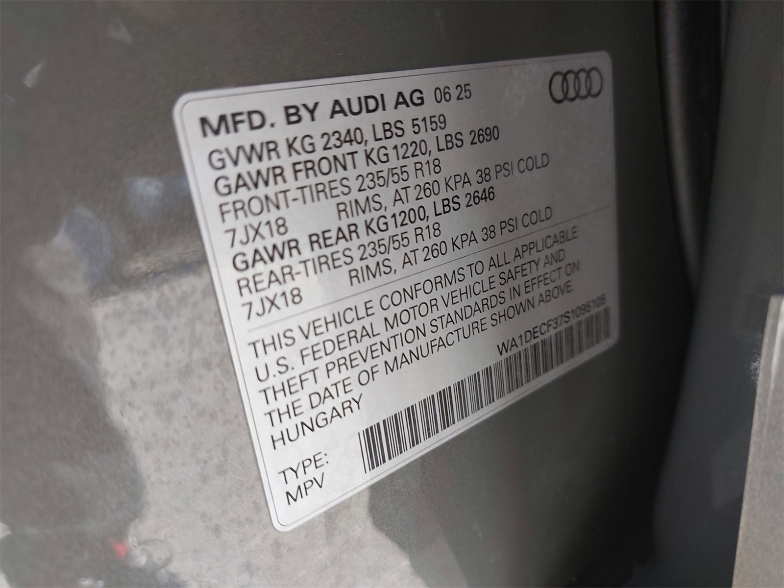 Used 2025 Audi Q3 2.0T Premium w/ Convenience Package image 38