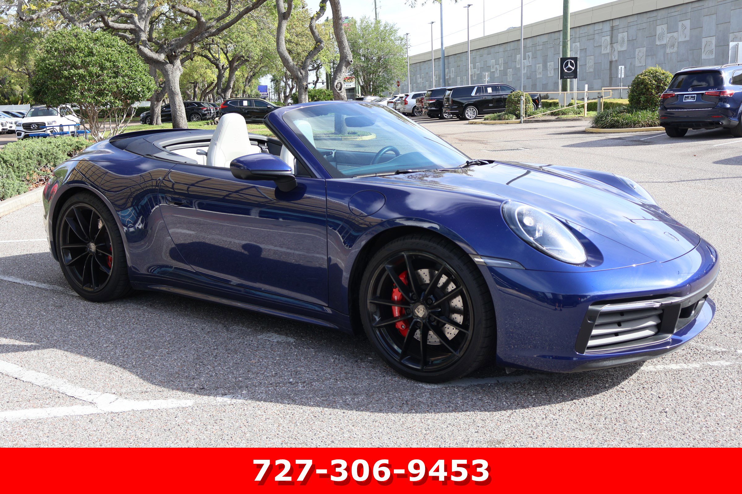 Used 2020 Porsche 911 Cabriolet image 11