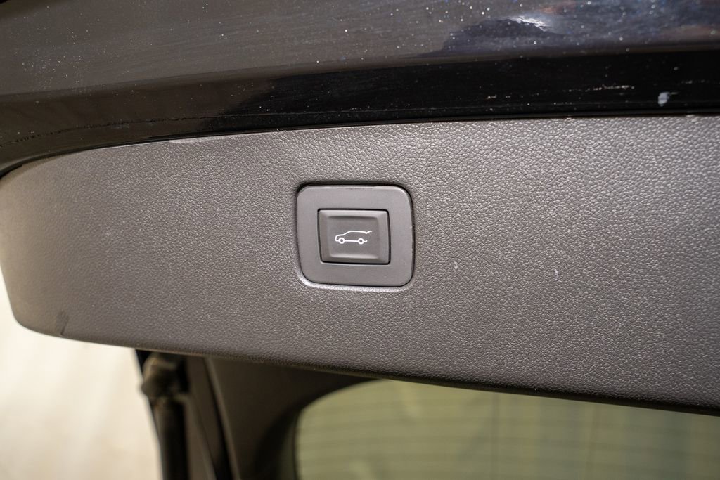 Used 2025 Buick Envista Avenir FWD image 6