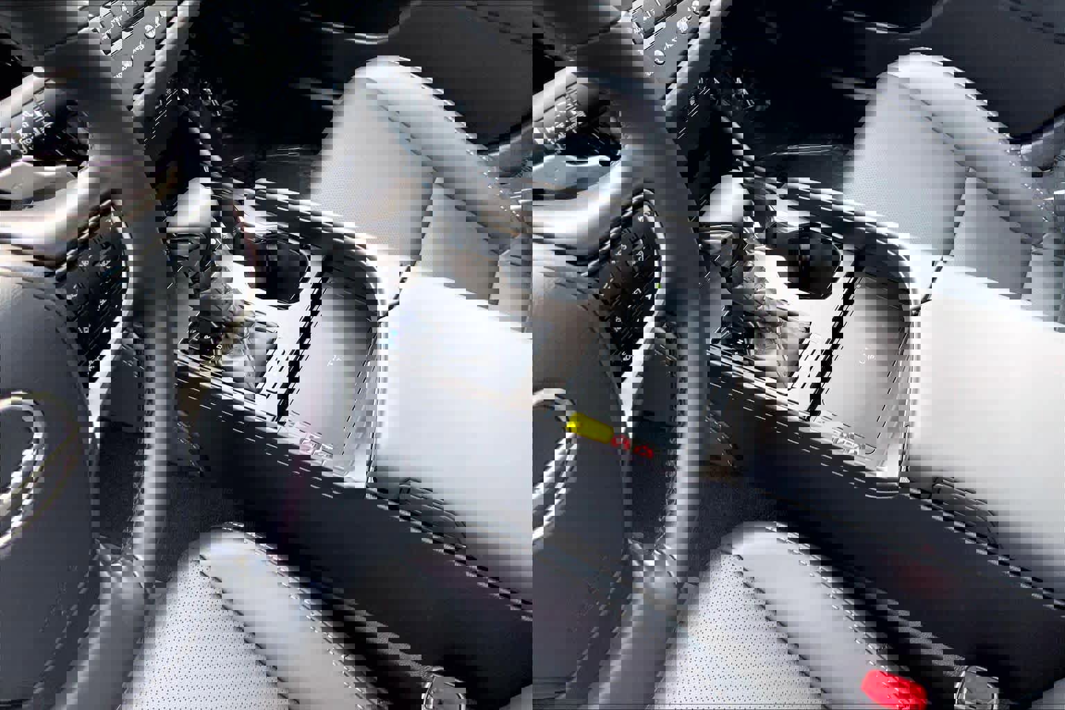 Certified 2025 Lexus ES 350 w/ Premium Package image 17