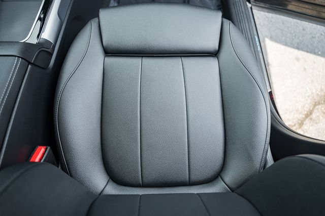 Used 2024 Mercedes-Benz EQB 350 4MATIC SUV image 31
