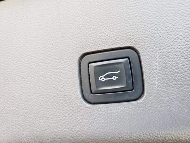 Used 2018 Chevrolet Traverse Premier image 8