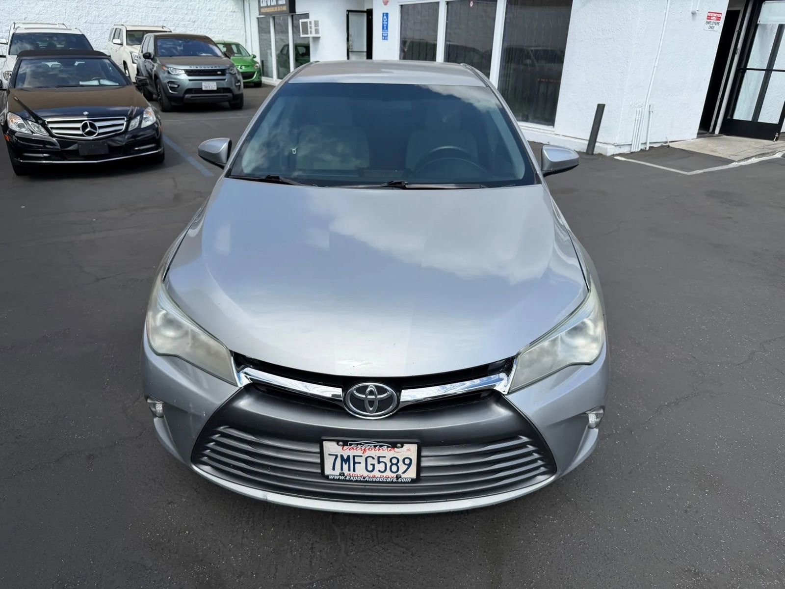 Used 2015 Toyota Camry LE FWD image 7