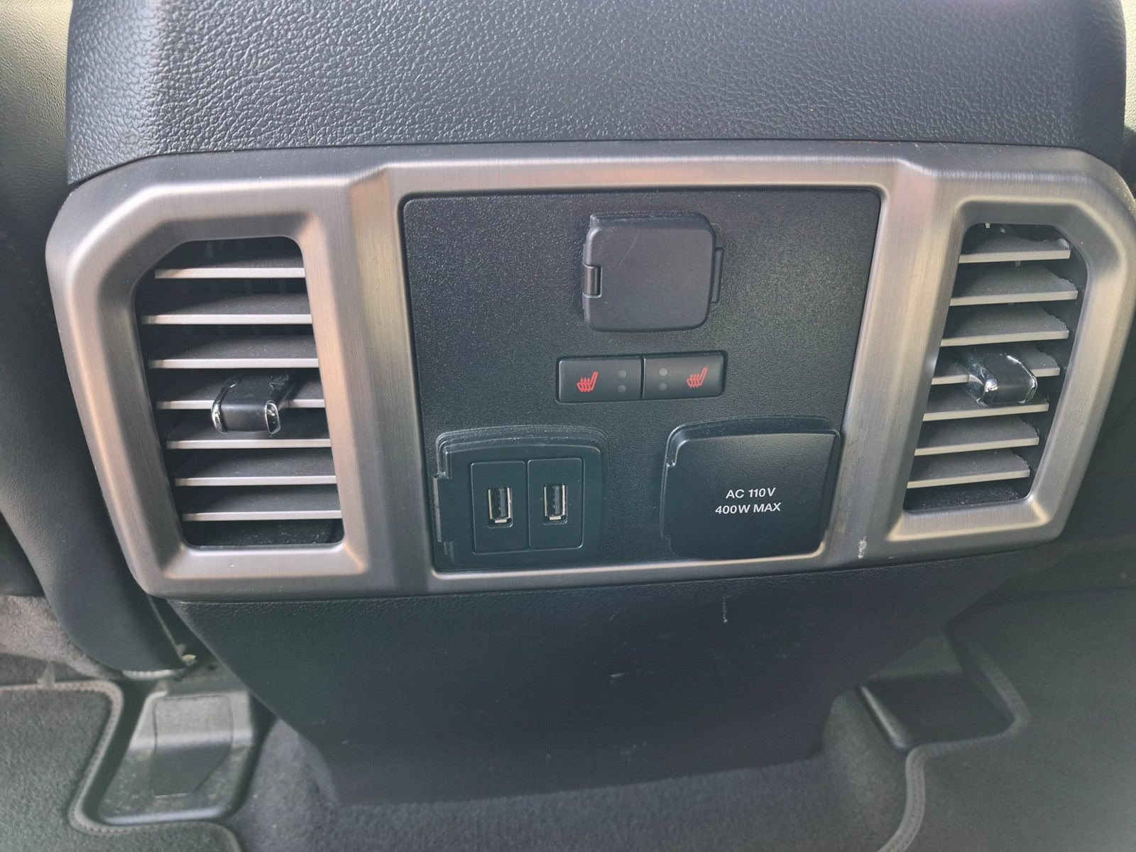 Used 2019 Ford F250 Platinum w/ Platinum Ultimate Package AWD/4WD image 16