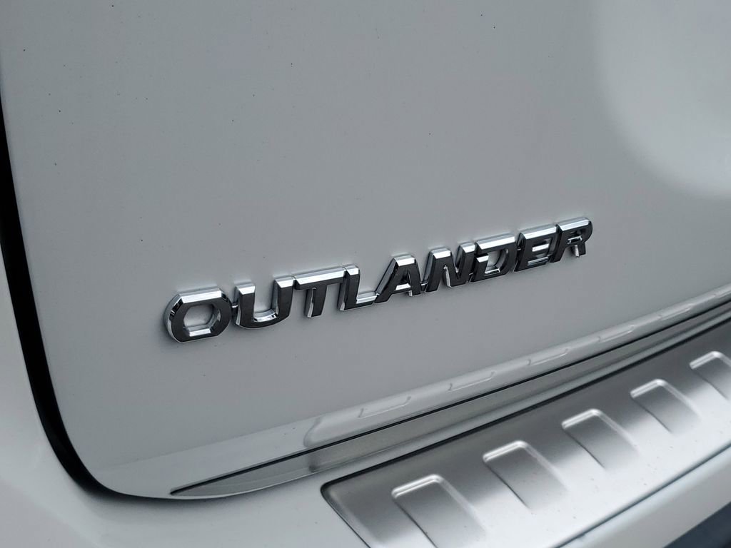 Used 2020 Mitsubishi Outlander SEL FWD image 5