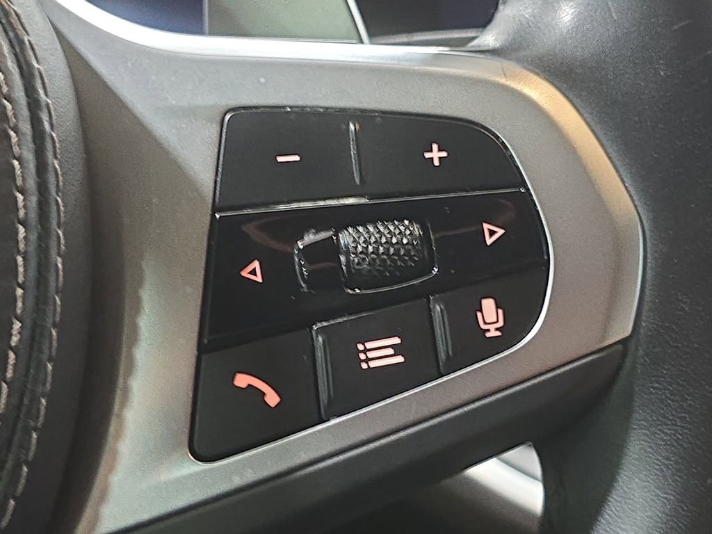 Certified 2024 BMW X7 xDrive40i w/ M Sport Package image 16