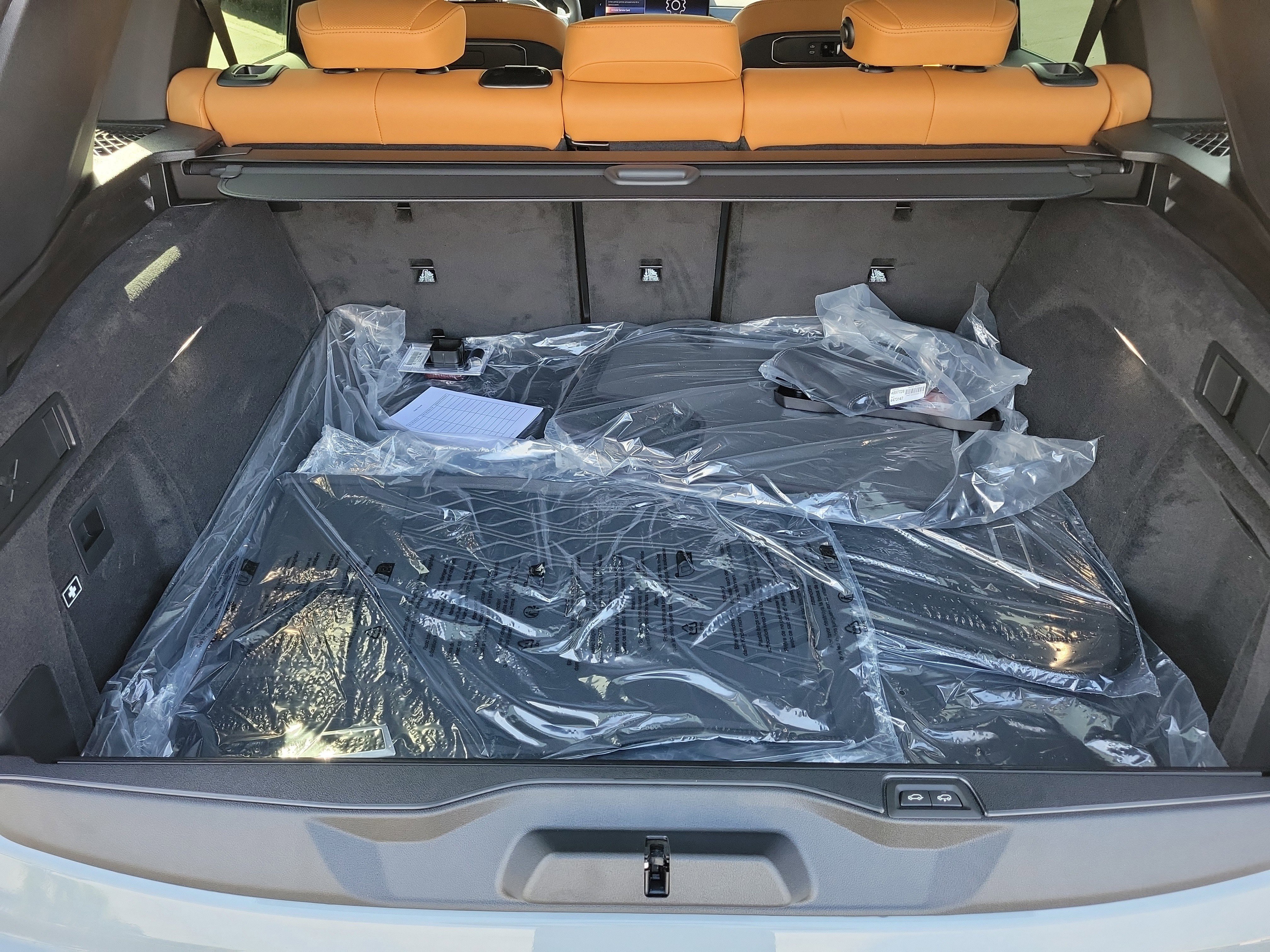 New 2026 BMW X5 xDrive50e w/ M Sport Package image 6