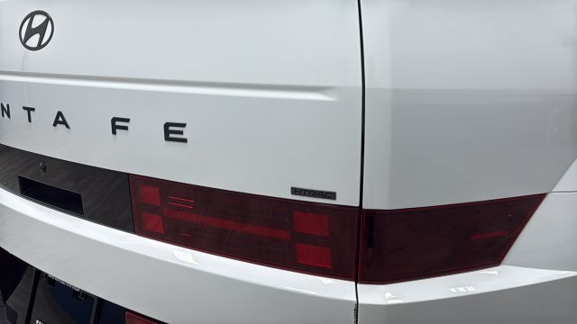 Used 2025 Hyundai Santa Fe Calligraphy AWD/4WD image 41