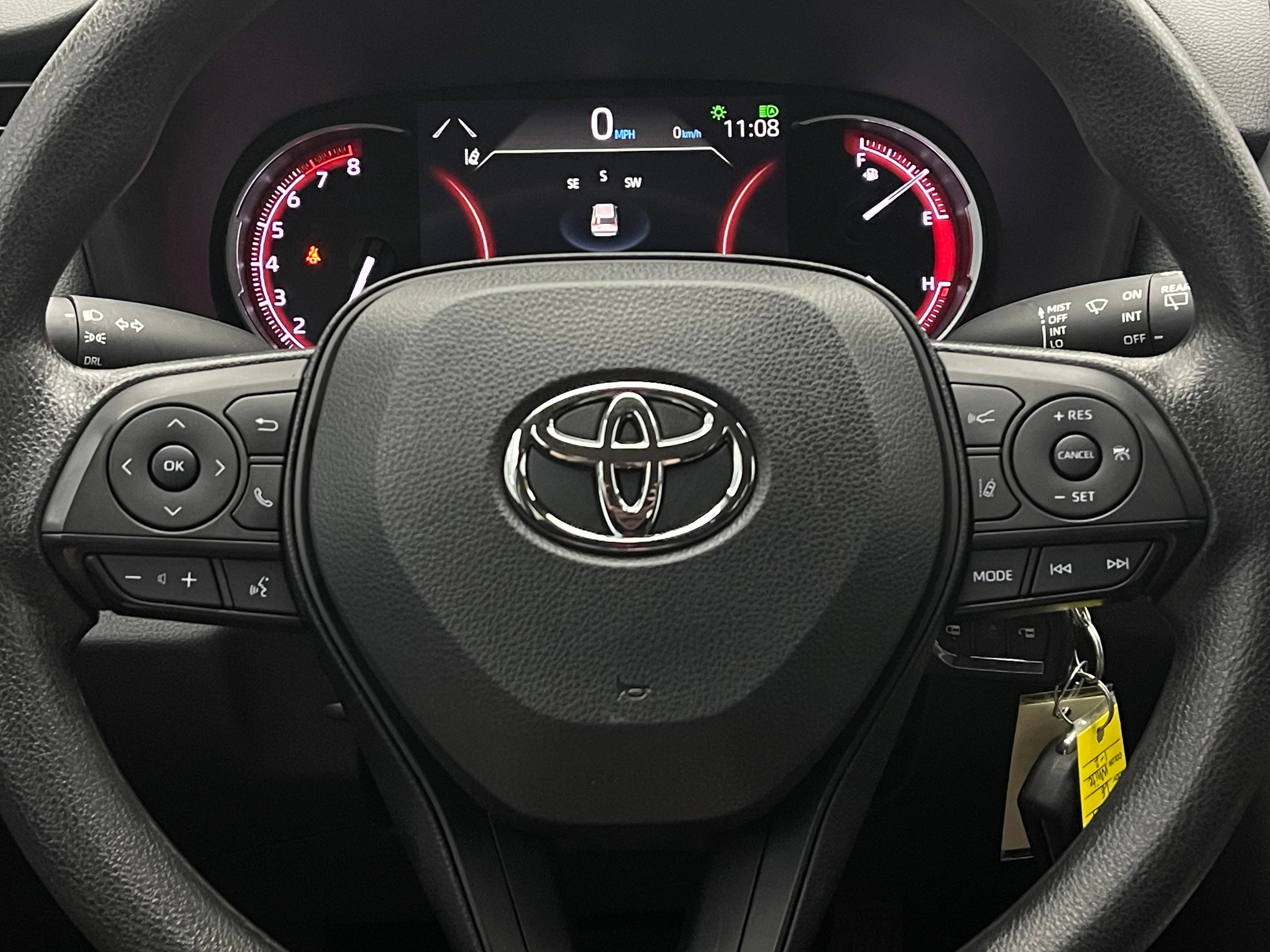 Used 2024 Toyota RAV4 LE FWD image 18