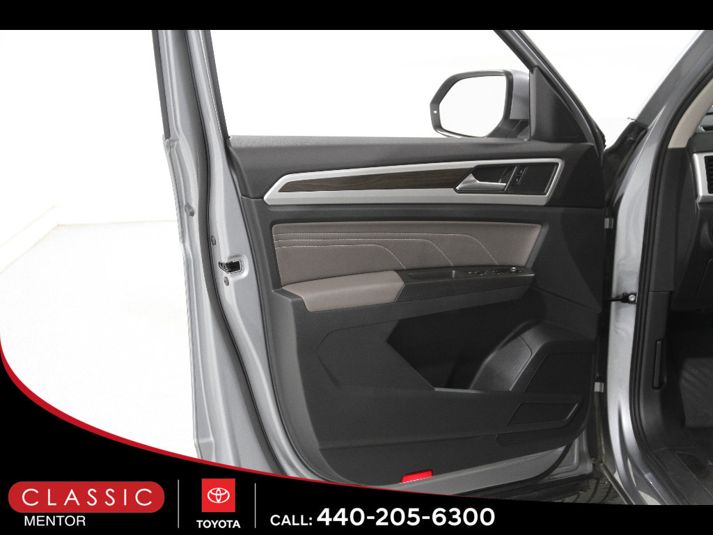 Used 2022 Volkswagen Atlas SE image 4