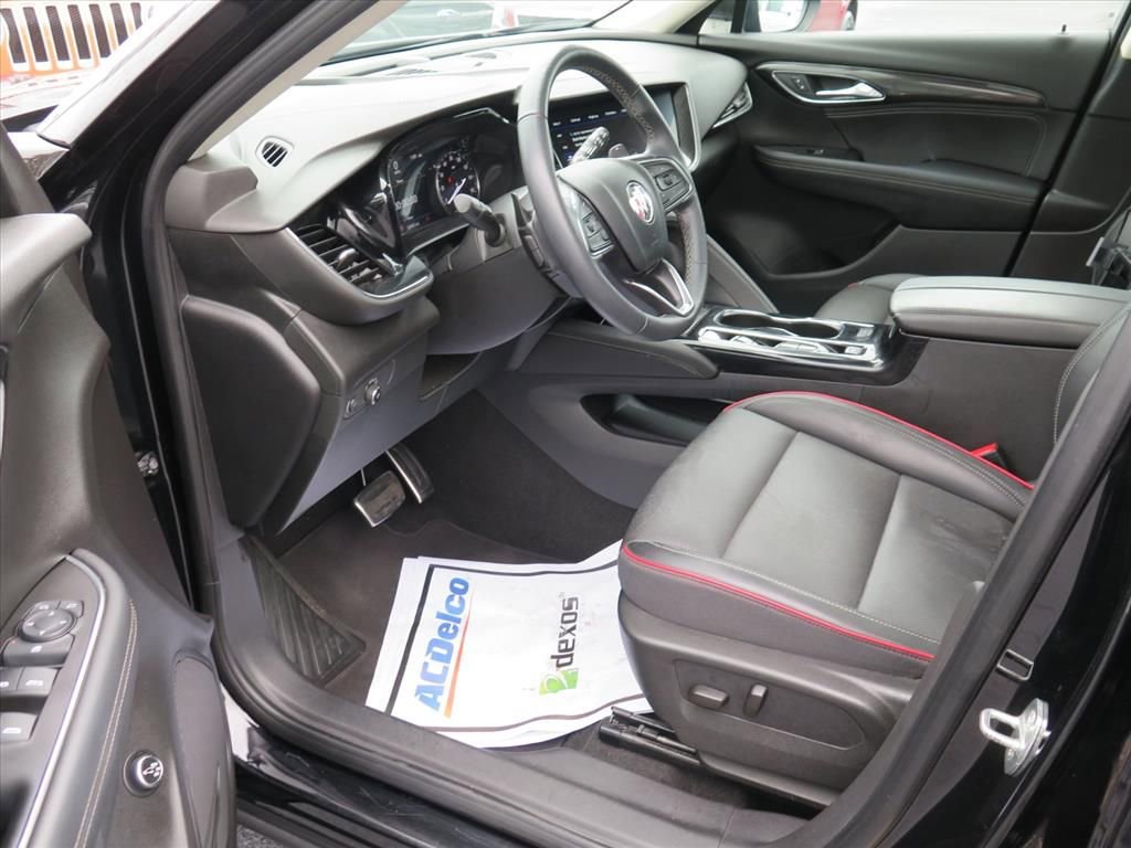 Used 2023 Buick Envision Essence w/ Sport Touring Package image 9