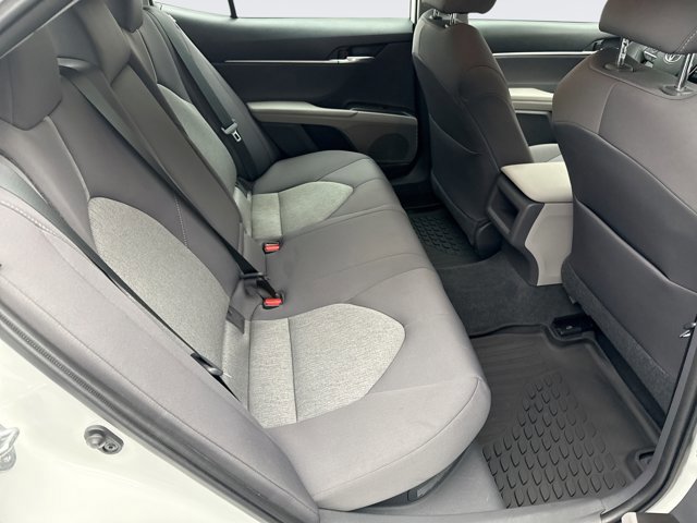 Used 2021 Toyota Camry LE image 17