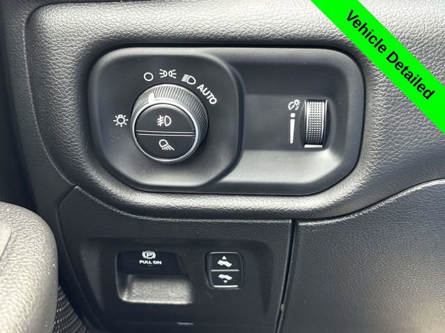 Used 2023 RAM 1500 Big Horn AWD/4WD image 11