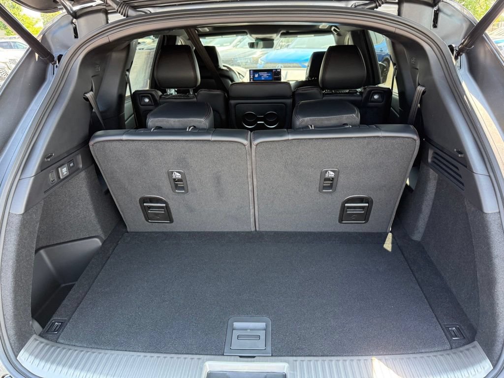 New 2026 Acura MDX A-Spec w/ Advance Package AWD/4WD image 17
