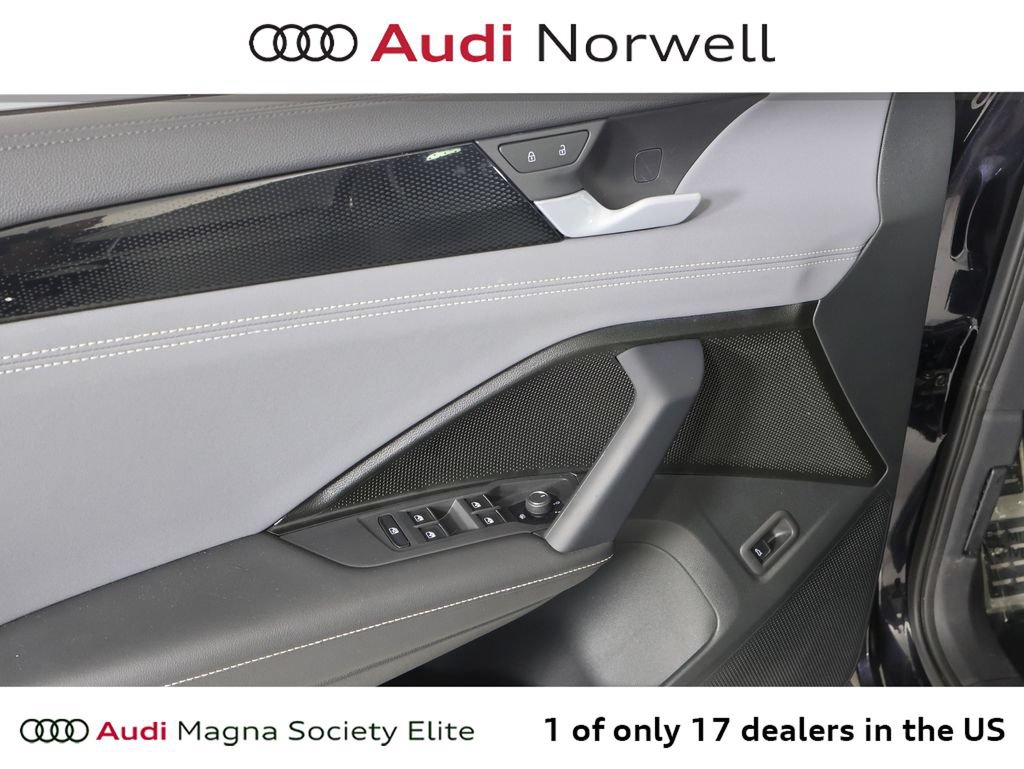 Used 2025 Volkswagen Tiguan SE R-Line AWD/4WD image 18