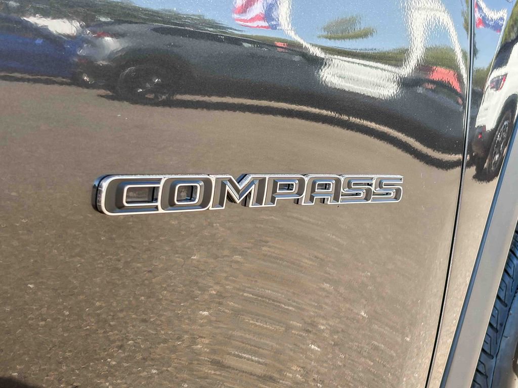 Used 2020 Jeep Compass Sport AWD/4WD image 12