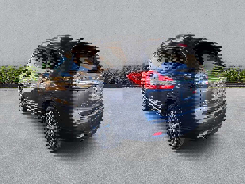 Used 2021 Subaru Ascent Limited w/ Technology Package image 5