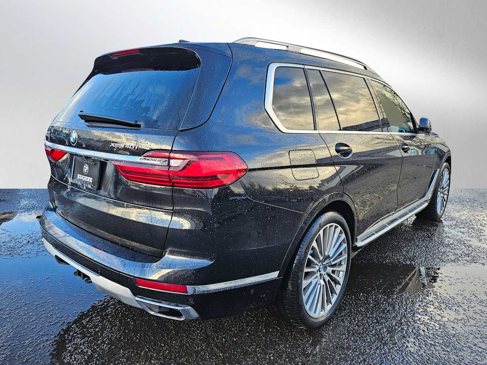 Used 2020 BMW X7 xDrive40i w/ Premium Package image 3