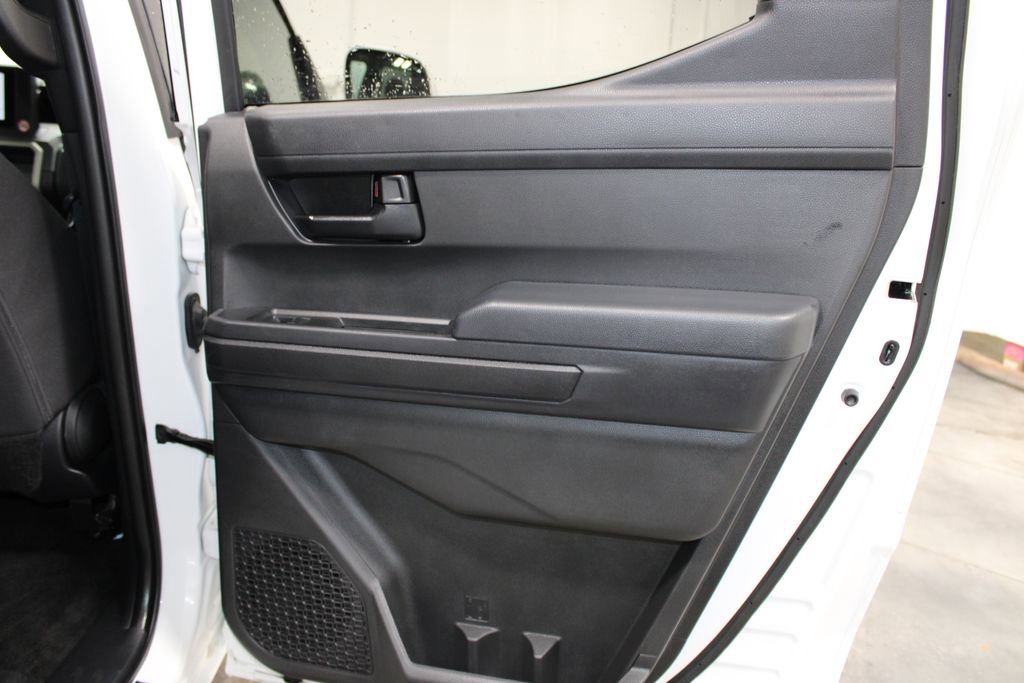 Used 2024 Toyota Tacoma SR5 image 31